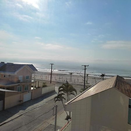 Lindo Apartamento Com Vista Para O Mar Matinhos Zewnętrze zdjęcie