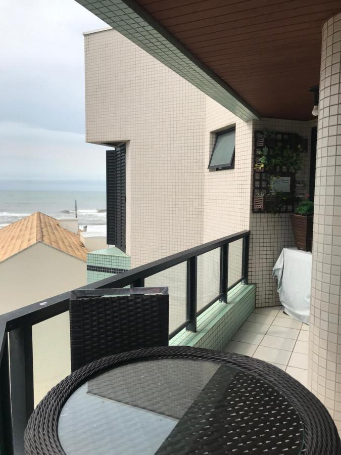 Lindo Apartamento Com Vista Para O Mar Matinhos Zewnętrze zdjęcie