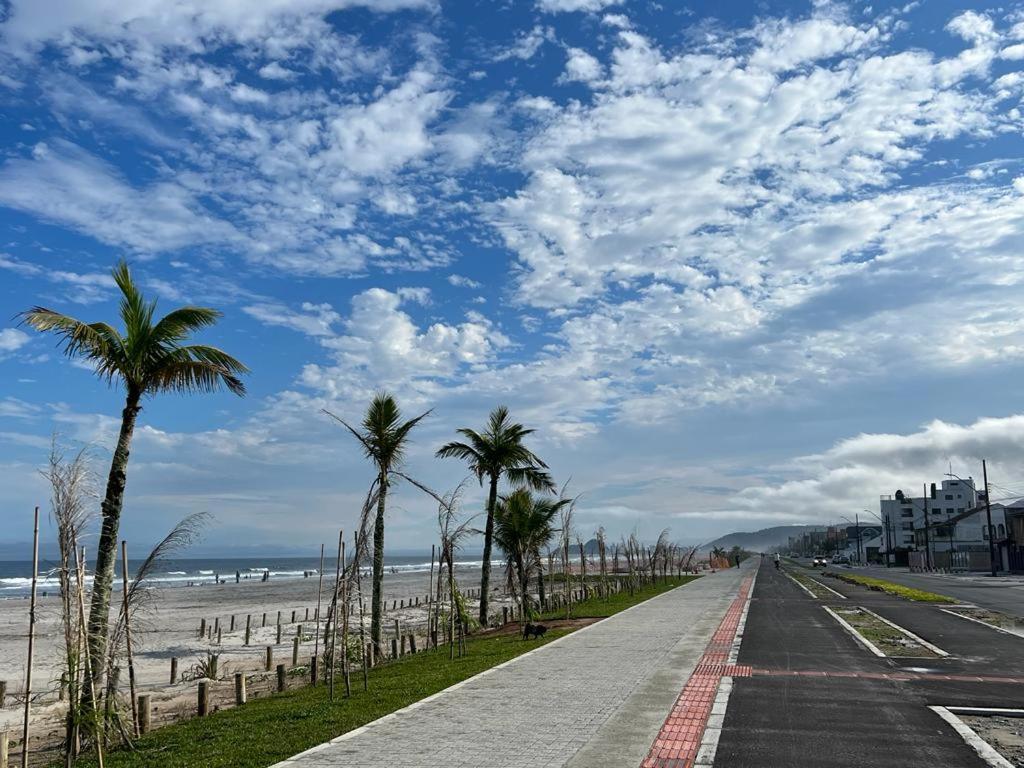 Lindo Apartamento Com Vista Para O Mar Matinhos Zewnętrze zdjęcie